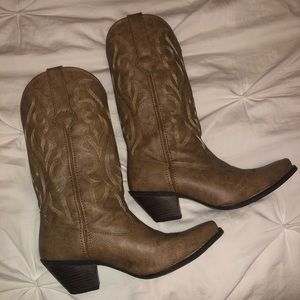 Durango Women’s Cowboy Boots